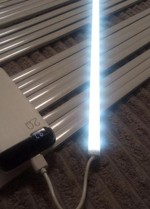 Led-лампа на usb працює від power bank 5 вольтів світло 1 метр