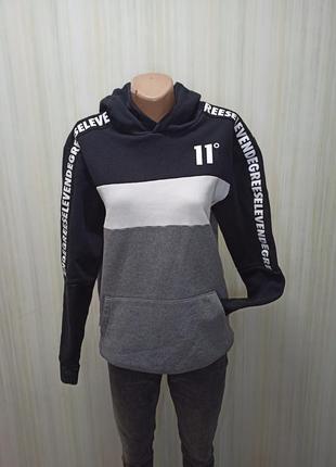 Худі . кофта. толстовка. толстовка с капюшоном. кофта. худи