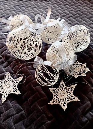 Новорічні іграшки, іграшки на ялинку,