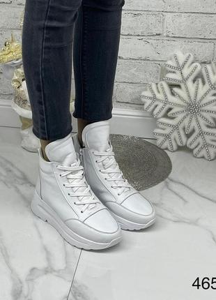 Стильні зимові жіночі кросівки з натуральної шкіри і замші6 фото