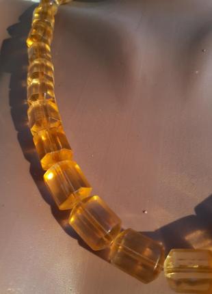 Ледяной мандарин❄🍊 бусы советские винтаж оргстекло плексиглас резные крупные бусины медовые солнечные10 фото