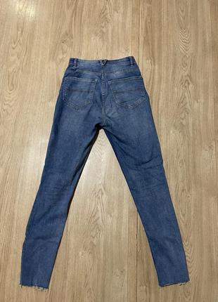 Узкие джинсы от бренда h&m (линейка divided) размер 363 фото