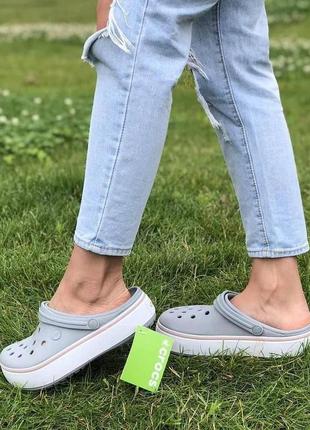 Кроксы на платформе crocs сrocband platforma серые крокси на високій підошві