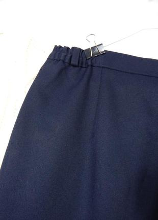 Темно-сині класичні завужені штани із високою посадкою на резинці із стрілками демі осінь зима6 фото