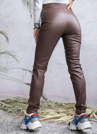 Стильные утеплённые штаны женские эко кожа2 фото