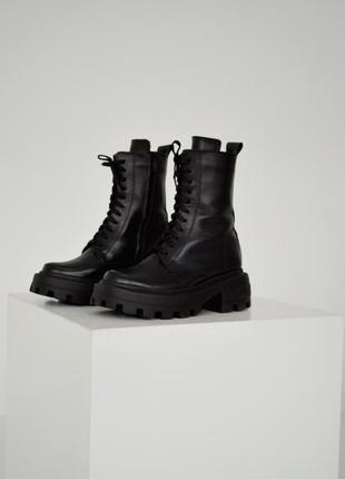 Високі черевики на шнурівці, зима,берці в чорній натуральній шкірі, 36,402 фото