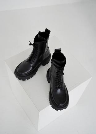 Високі черевики на шнурівці, зима,берці в чорній натуральній шкірі, 36,404 фото