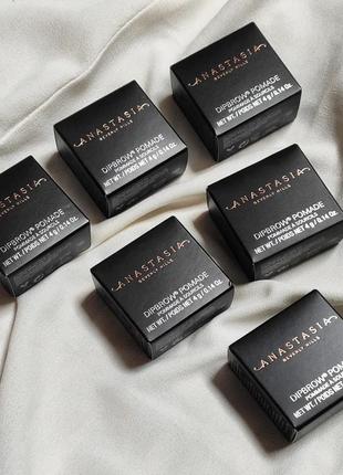 Помадка для брів anastasia beverly hills dipbrow waterproof, smudge proof brow pomade2 фото