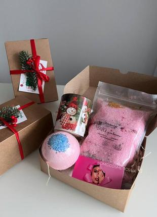Подарунковий набір косметики