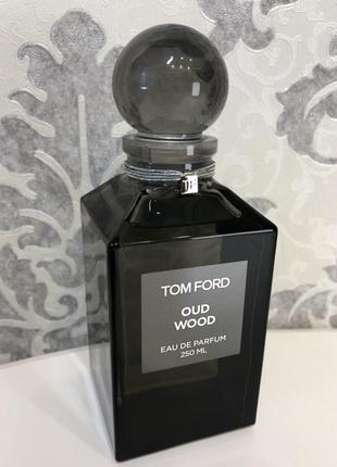 Tom ford oud wood✨edp оригинал 1,5 мл распив аромата затест7 фото