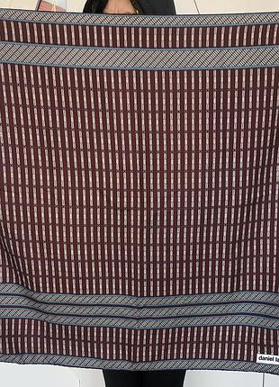 Daniel la foret платок