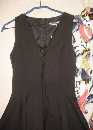 Нове маленьке чорне плаття cherry koko сонце кльош шнурівка5 фото