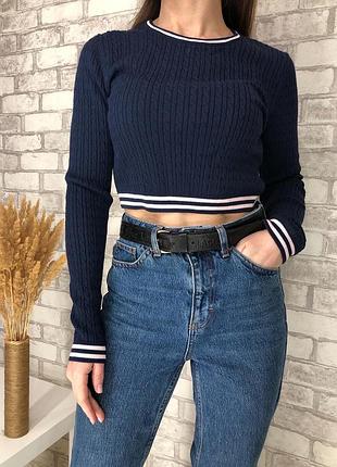 Кроя топ , укорочённый свитер