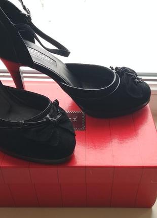 Туфли черные на высоком каблуке 38р, 24,5см1 фото
