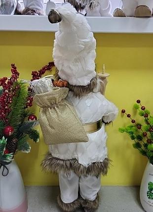 Санта з лижами 55 см