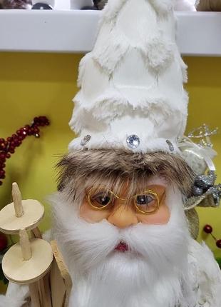 Санта з лижами 55 см