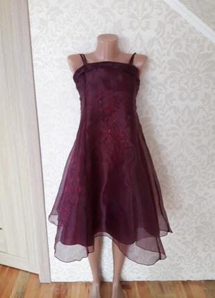 Шикарное вечернее платье....