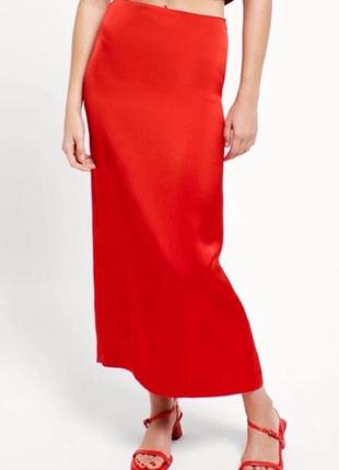 Красная сатиновая юбка zara