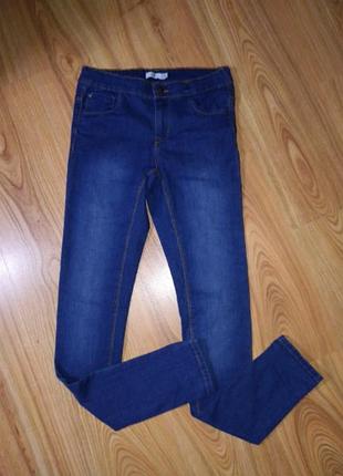Джинси.