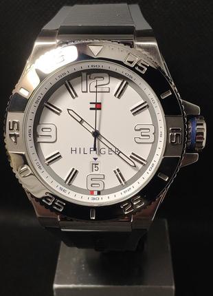 Чоловічий годинник tommy hilfiger