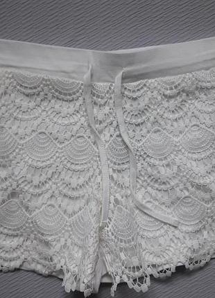 Шикарні трикотажні шорти перед мереживо atmosphere