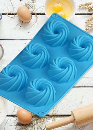 Силіконова форма для випікання кексів з втулкою на 6 шт діаметр 6.5 см (28х17 см)