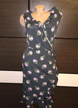 Платье с имиацией запаха.