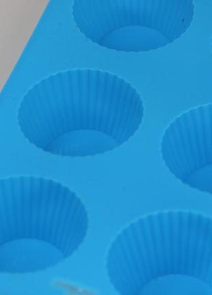 Силиконовая форма для выпечки кексов на 6 шт диаметр 6 см (26х16.5 см)5 фото
