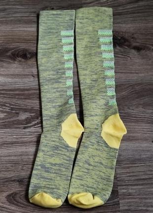 Спортивные гольфы