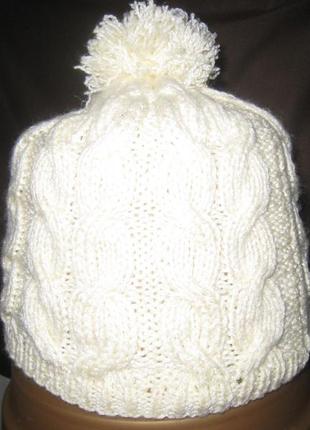 Шапка  вязаная с помпоном пряжа с люрексом