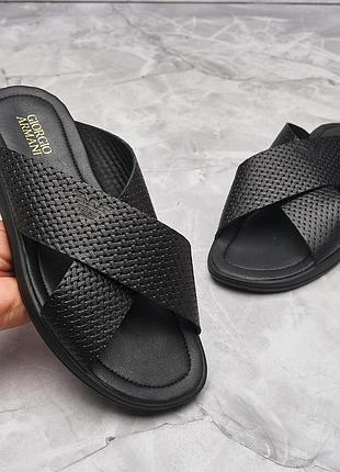 Шльопанці чорні armani