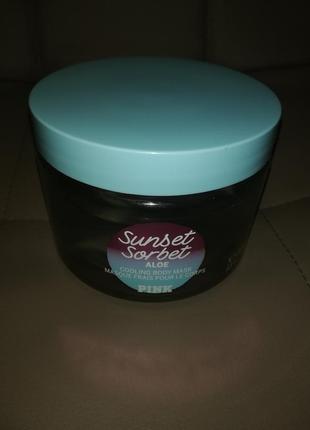 Охолоджуючий гель-маска для тіла pink sunset sorbet cooling body mask
