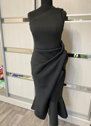 Шикарное черное платье