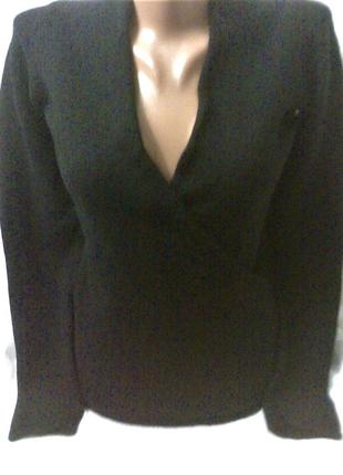 Роскошный теплый свитер с имитацией запаха