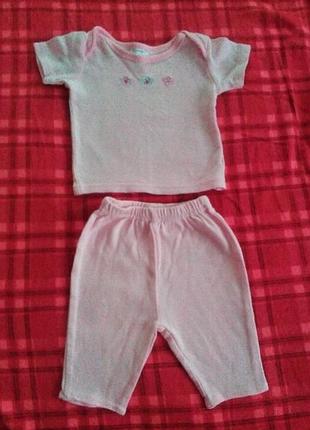 Комплект для новорожденных. футболка и штаны.