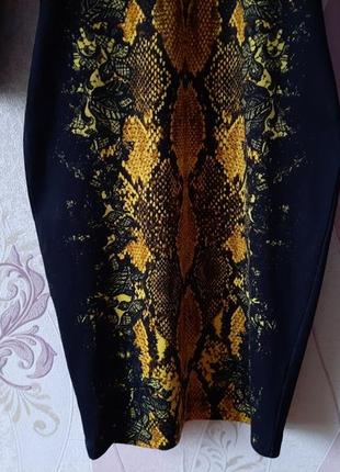 Платье миди карандаш по фигуре в обтяжку с длинным рукавом змеиный принт3 фото