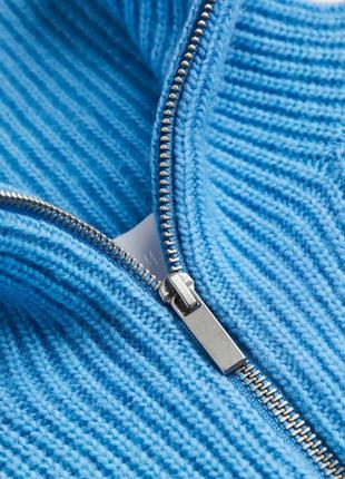 Базовий светр вільного крою з застібкою-блискавкою8 фото