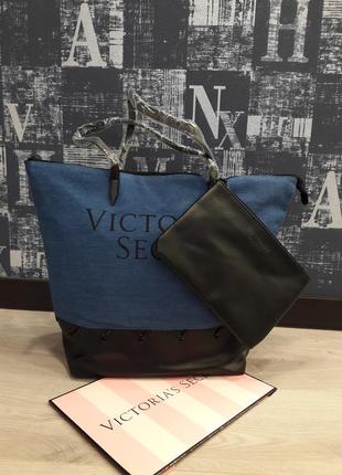 Сумка с косметикой victoria's secret