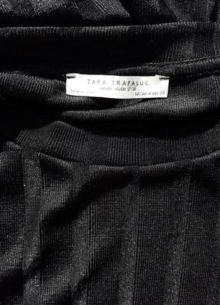 Трэндовая класична чорна оверсайз футболка в рубчик zara4 фото