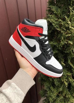 Жіночі кросівки nike air jordan