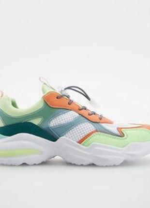 30/31/32/33 розмір нові фірмові легкі дитячі барвисті кеди кросівки на товстій підошві reserved