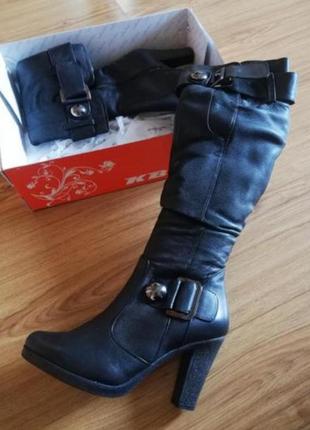 Чоботи шкіряні