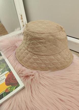 Стьобана стьогана утеплена панама панамка капелюх шапка бежева якісна нова3 фото