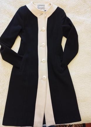 Класичне пальто демі