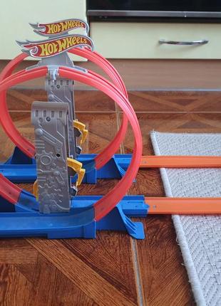 Трек hot wheels моторизований подвійне прискорення