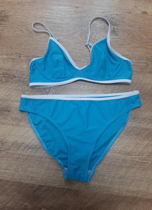 Гарний купальник