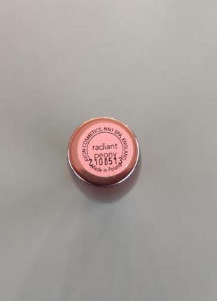 Помада для губ от эйвон avon radiant peony4 фото