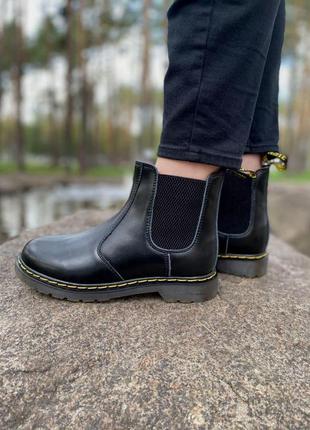 Жіночі черевики dr. martens platform chelsea black 1 зима / smb
