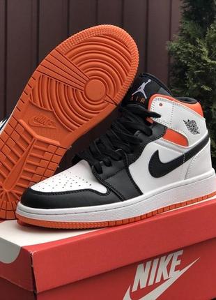 Кросівки nike air jordan 1 retro white black orange4 фото