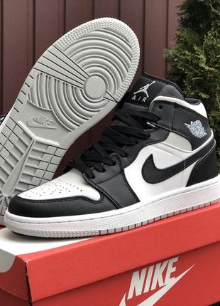 Кросівки nike air jordan 1 retro white black grey4 фото